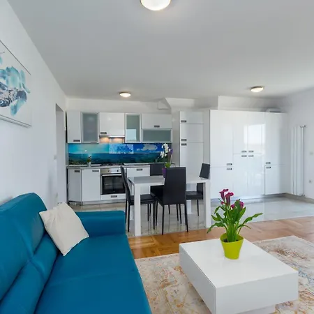 Marea Blue Apartment *