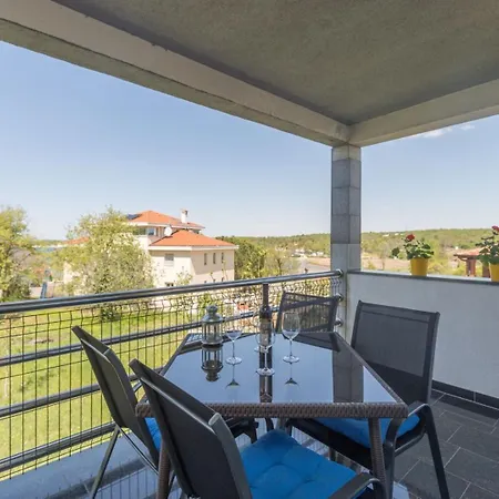 Apartment Marea Blue Funtana